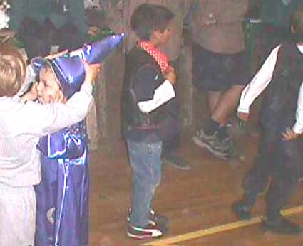 Beavers Christmas Party -  2005 - 