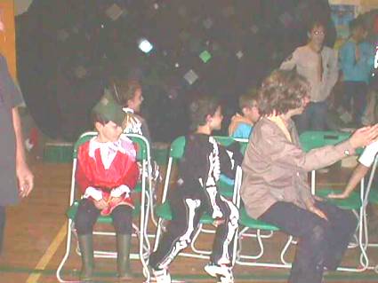 Beavers Christmas Party -  2005 - 