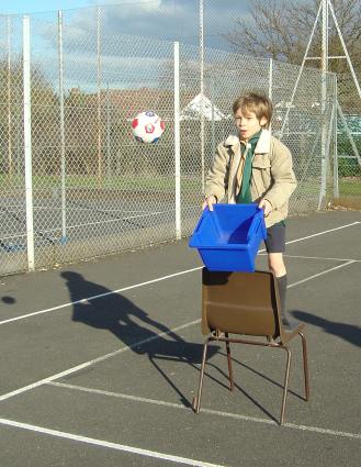 District Flag Competition 2006 - Pinkneys Green Cub Scouts