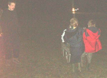 Scouts Run Cub Meeting at Half Term on the Green & in the Woods