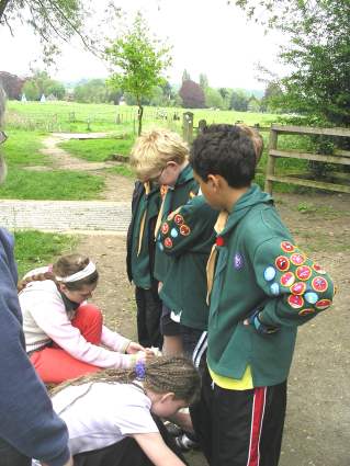 JOTT - District Cub Incident Hike -  2006 - Pinkneys Green Cub Scouts
