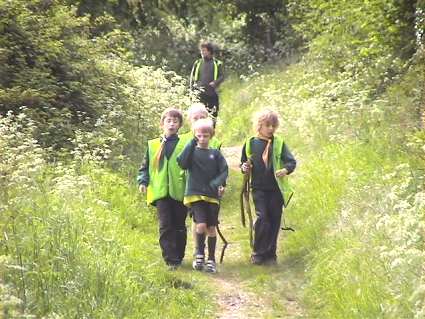 District Cub Incident Hike -  2005 - Pinkneys Green Cub Scouts