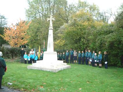 Rememberance Sunday 2005 - LET US REMEMBER