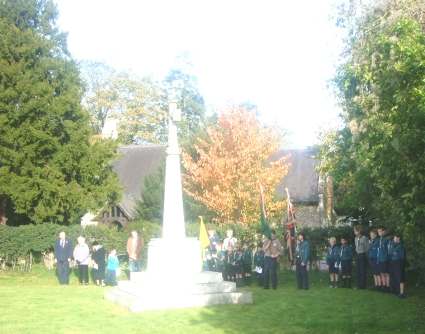 Rememberance Sunday 2006 - LET US REMEMBER