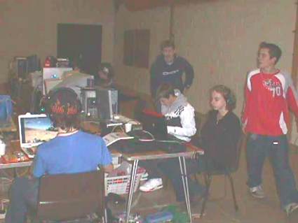 Young Leaders LAN Event 2006 - Pinkneys Green Scouts